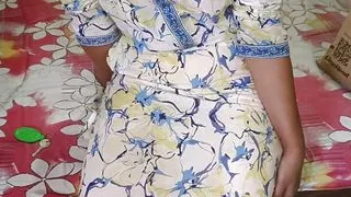 Bhabhi caught sexting her Ex bf and then paid the price !