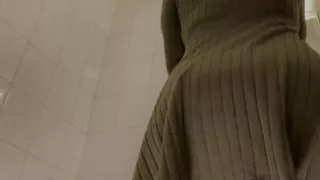 Fucking in a Toilet with Sluttyshanna