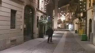 Busty slut gets her pussy and asshole screwed by a horny client