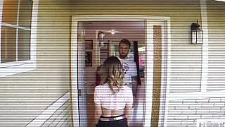 Trimmed Pussy Hottie Kristen Scott Gets A Super Anal-Fuck!