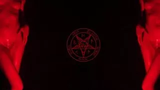 Nerull_Couple - Lady Unrull getting ready for Halloween