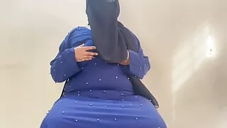 Arabian Hot Chubby Shy Girl Want Pussy & Anal Fuck , but uncontrolled his Cum after one minute fuck & Release