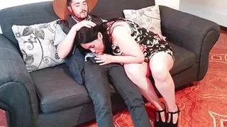 Stepmom sees her young big cock lover when she is home alone she invites him to fuck