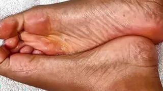 MILF Spits on Her Feet for You to Worship