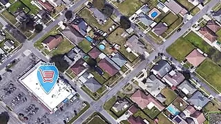 Curvy Cougar Street 1 Meeting new people and fuck them