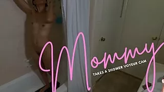 Stepmommy Takes a Shower Cam