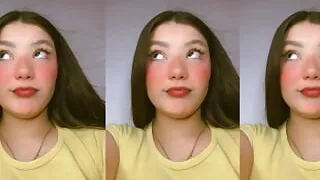 Beautiful Colombian Latina influencer gave makeup classes and then had sex