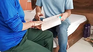 Desi ladaki ne tusion sir se apna chut chudawa