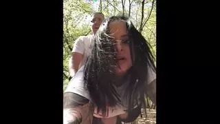 Homemade fuck and facial outside