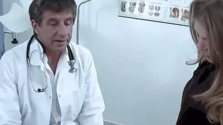 Piss orgy with chief physician in the clinic