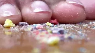 Ebony Giantess Crushes Fruit Loops with Her Bare Feet
