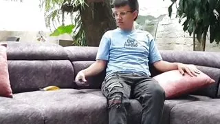 An Afternoon Without Internet Ends in a Fuck Between Friends