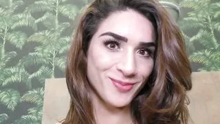 Big Dicked Tranny Adriana Rodrigues Treats Her Ass to a Fucking Machine