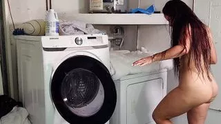 Sexy Solos: Miss Raquel