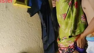 Indian Desi bhabhi ki chudai hot bhabhi and devar beautiful aunty sexy b