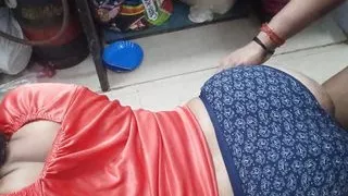 Indian XXX Desi Hot Aishwarya Bhabhi Ke Refusing Devar Ne Chod Diya. Indian Desi Dirty Hindi Talking BF Video.