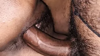 Apne girlfriend ko 8inch land se chudai kiya