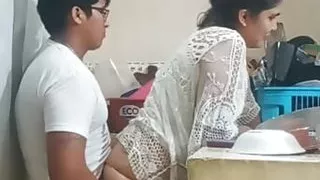 Maid Fucked When She Washes the Dishes in the Kitchen