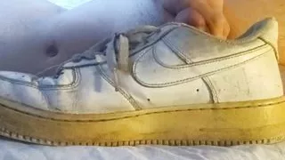 18 years old and I play with my Air Force 1 Nike