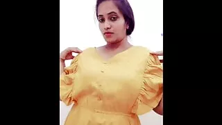 I gifted clothes to my neighbor's wife and fucked her hard