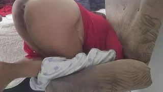 Petite woman opens her ass doing a huge anal gape