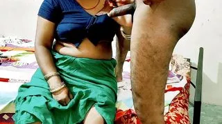 Mommy fucked by neighbor boy