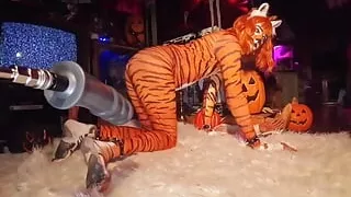 Butt Girl Vs Huge Anal Dildos Cosplay Tigra Pt 1