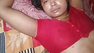 Indian big boobs horny housewife gave sexual pleasure to hear husband