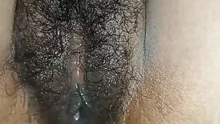 Desi bhabhi ko long lund se fucked ki puffed pussy puffed up