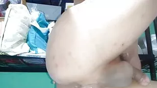 I like pretty ladyboys.