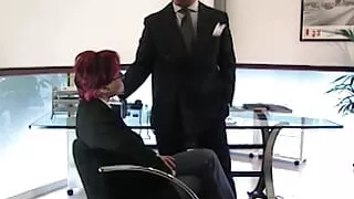 Sexy Luna opens her mouth and pussy to her boss Andrea Nobili