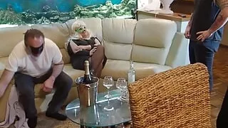 Franco and a friend of his arrive home and find the dirty girl already hot