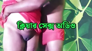 Indian Bhabi in Red Saree - Best Friends Hot Stepmom Fucked by Me - Indian Hindi Sex Video