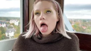 Exclusive Pissing on a Ferris Wheel!!!