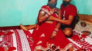 Usha bhabhi ne aapne devar k sath suhagrat manaya