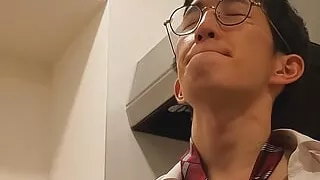 Fapping in After Work and Backed Home