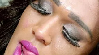 Sexy Dark Skinned Tranny Johansen Gets Fucked by The Machine