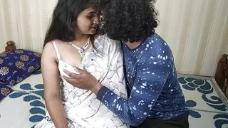Saree hot chocolate lick from body romance by Vaishnavy and Sharun Raj, Mallu hot couple saree romance, Indian couple hot love