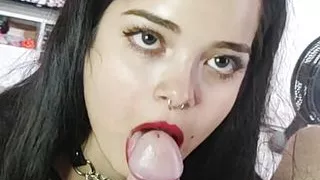 I dressed up as a she-devil and sucked even Wellington Prado's soul with the deep blowjob I gave to his big cock