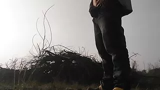 Dusri Aurat Ko Dekhkar land khada ho gaya jungle mein jakar Muth Marne Lag Gaya