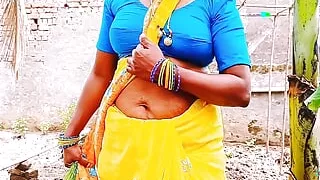 Villege Forming Saree Big Boobs Maid and Land Owner Dirty Fucking in Pump Shed. Telugu Dirty Talks.