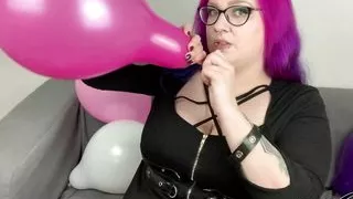 Balloon Fetish: Blow to Pop with German Goth BBW Abby Strange - Looner