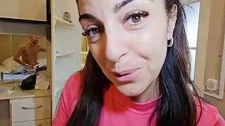 She gives me a very special gift. CUPSLAND use code FERREROX to get DISCOUNT%.