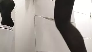 Pumping cum into fleshlight