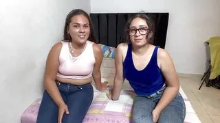 Couple Of Strangers Have Lesbian Sex In Video In Exchange