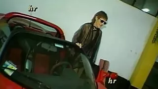 Italian wife masturbates because she always needs heat - Sex