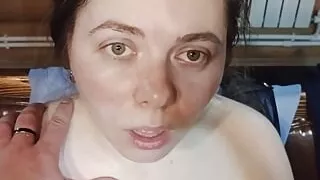 I gave a blowjob in the sauna and swallowed the sperm