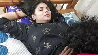 Shirt and lungi removal and underwear only ass lick and boobs kiss hot romance of Vaishnavy and Sharun Raj, Mallu hot couple