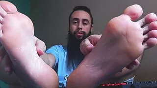Feetishing (My Feet Need You)