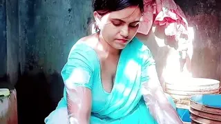 Newly Married Indian Bahu Fucked By Sasur Ji as husbad was at office